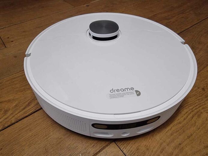 Le robot aspirateur Dreame L10 Ultra