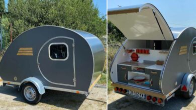 Une magnifique caravane Teardrop légère et fonctionnelle.