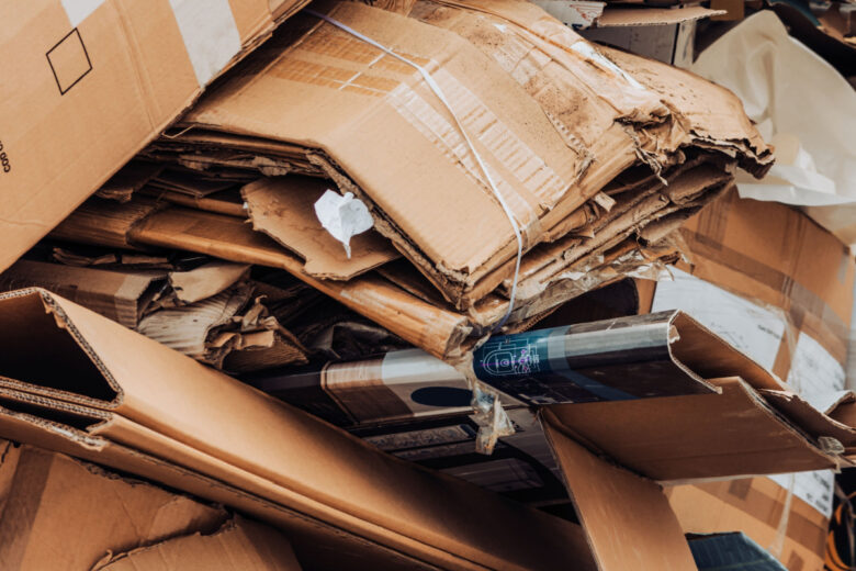 Une excellente idée pour recycler les déchets de papier et de carton.