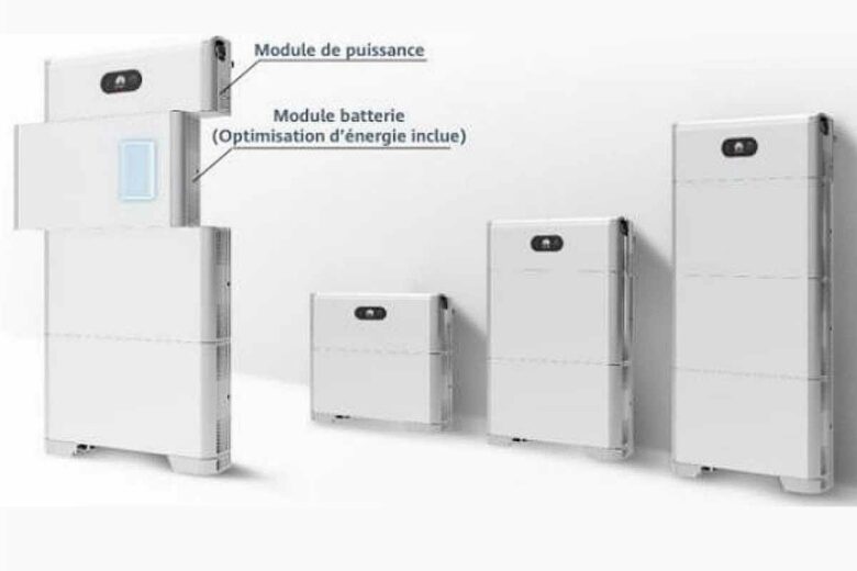 Des batteries pour stocker et utiliser l'énergie solaire en différé. 