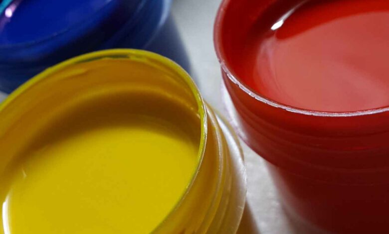 L'invention d'une peinture éternelle.