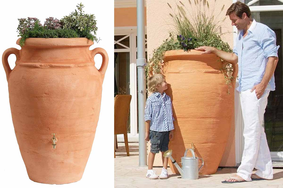 Terracotta, un récupérateur de pluie (bac à fleurs) décoratif de