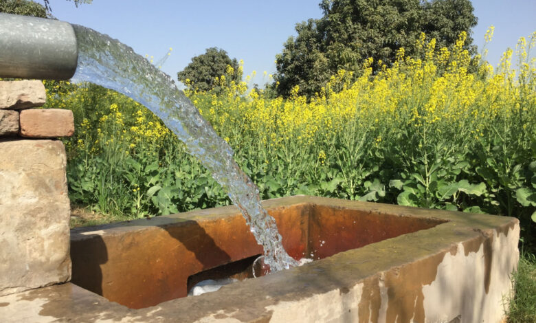 L'autorisation de pomper l’eau d’un puits relève de l’autorité du préfet de chaque département.