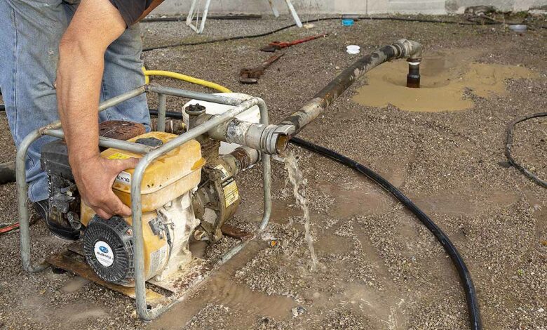 Comment forer un puits d'eau tout seul ?