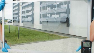 Un verre photovoltaïque transparent.
