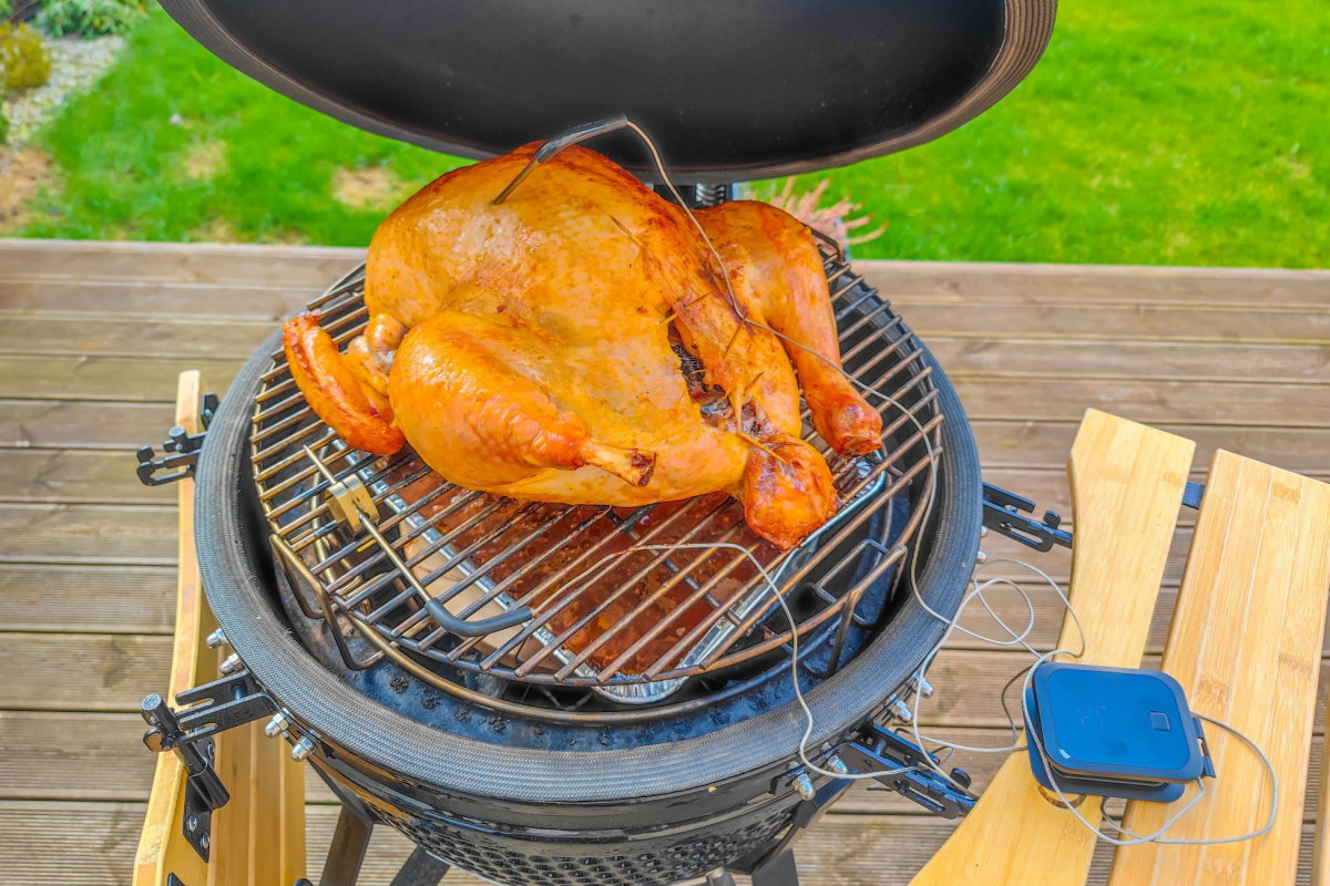 Un barbecue kamado.