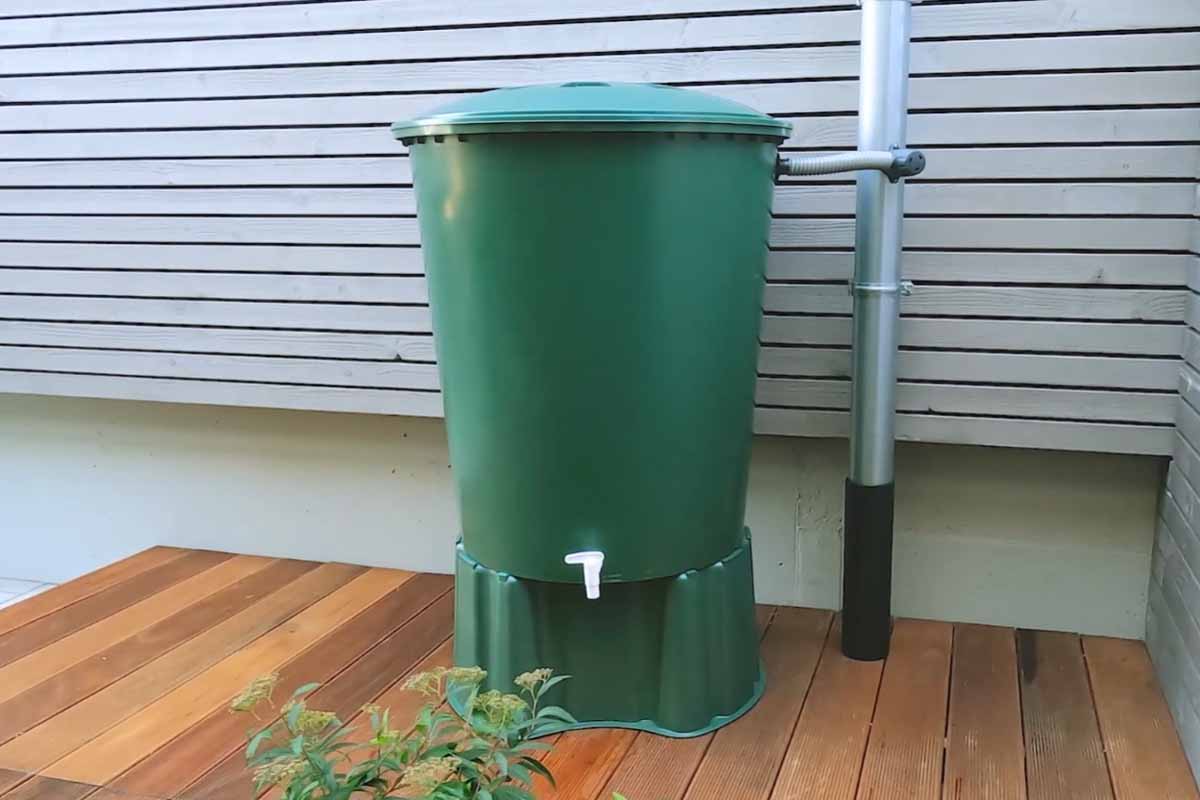 Récupérateur d'eau Garantia vert 210L