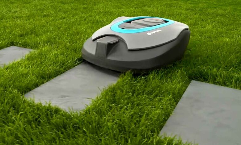 Robot tondeuse connecté GARDENA Sileno life 15101-26 Bluetooth, 750m²