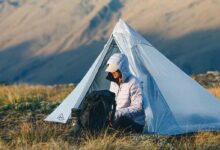 Une tente ultra-légère en tissus composites Dyneema©, durables et 100 % imperméables.