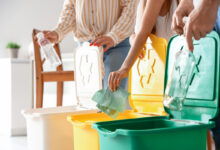 Comment bien trier ses déchets : une démarche essentielle pour l'environnement avec trois modèles pratiques de poubelles de recyclage