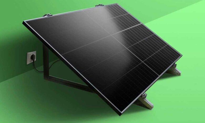 À brancher sur une prise électrique, le panneau solaire Sunity (400 W) est  actuellement en solde (75 € de réduction) - NeozOne