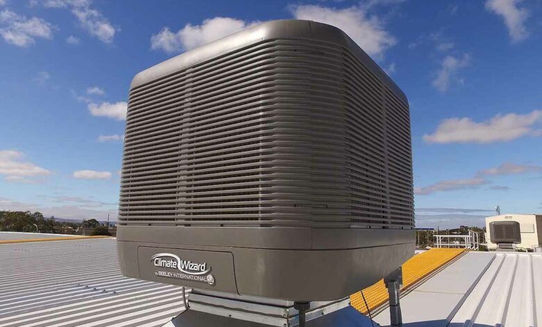 L'invention d'un procédé de climatisation écologique qui ne recourt à aucun fluide frigorigène.