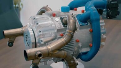 L'invention d'un moteur à combustion interne multicarburants doté d'une architecture innovante.