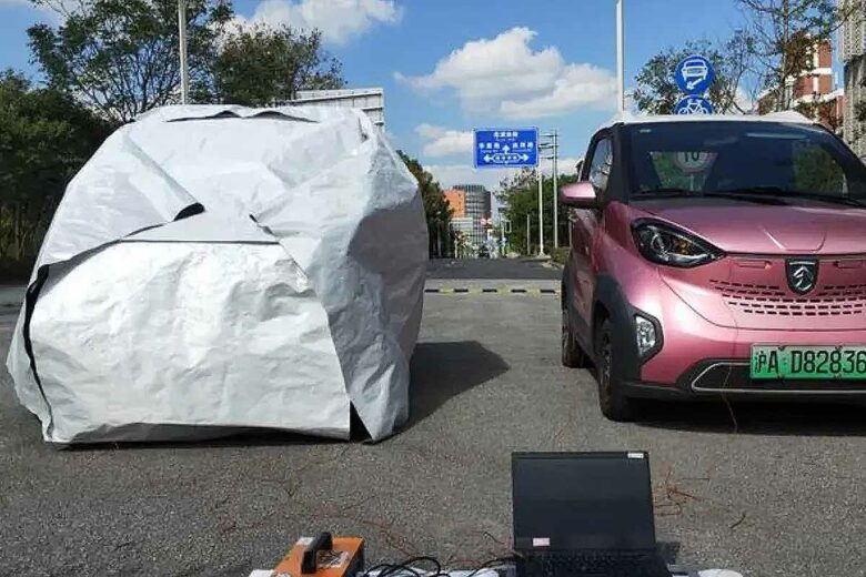 Janus, l'invention d'une cape thermique qui protège les batteries des voiture électriques. 