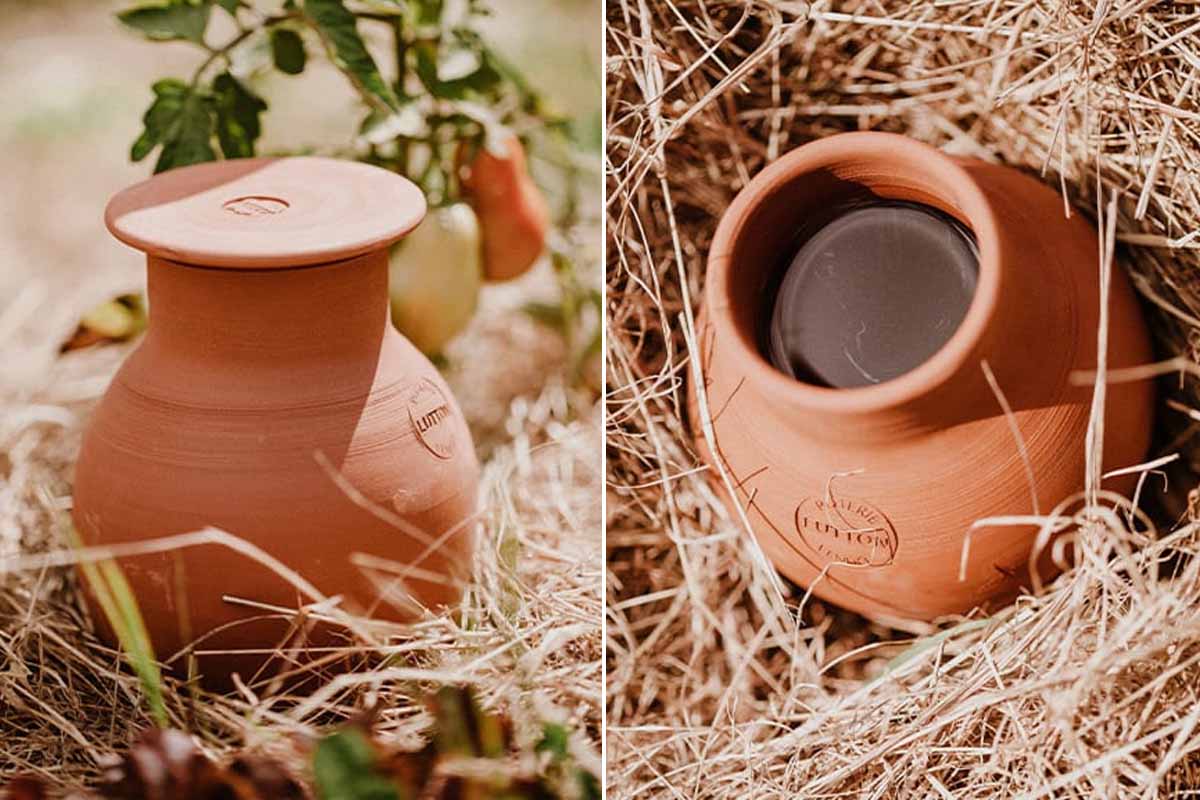 Pour économiser l'eau, la poterie artisanale Lutton fabrique des ollas en  terre cuite à planter et à enterrer - NeozOne