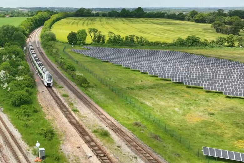 Un plan qui permettra à la SNCF de couvrir une partie de ses besoins en électricité.