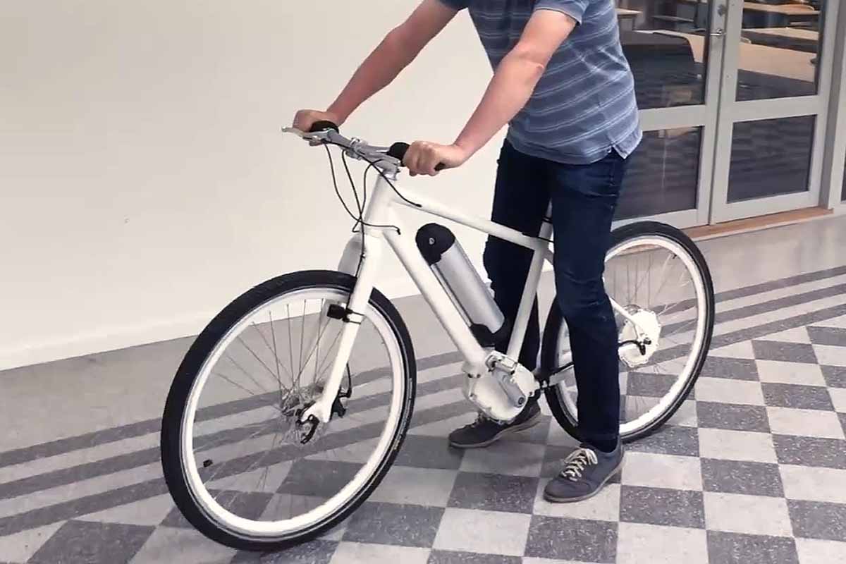 Le système d'entraînement sans chaîne avec changement de vitesse électronique Bike2.