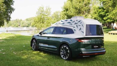 Les étudiants de la Skoda Academy créent le Roadiaq, un mini camping-car 100 % électrique.