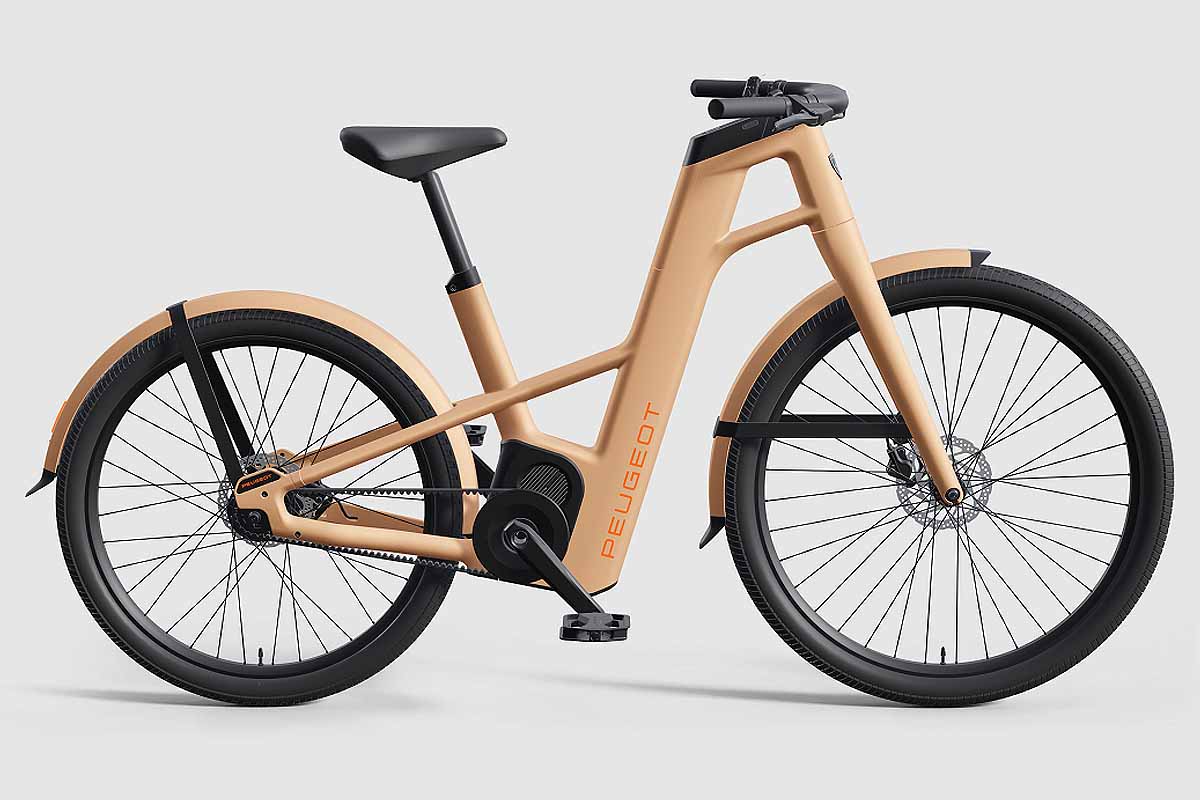 PEUGEOT CYCLES dévoile ses nouveaux vélos électriques connectés.