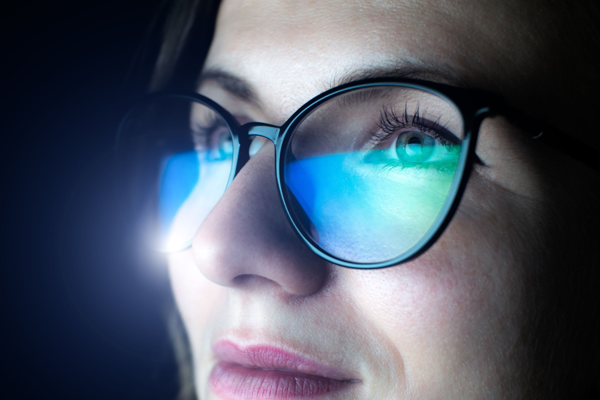 Cette étude remet violemment en question l'efficacité des lunettes anti-lumière  bleue - NeozOne