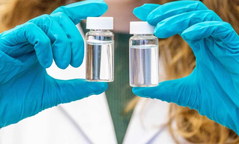 Des scientifiques ont inventé une nouvelle technique qui filtre les microplastiques de l’eau potable.
