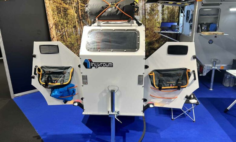 Une mini-caravane tout équipée.