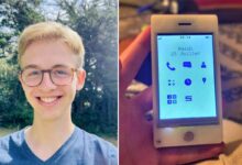 Il invente un téléphone portable open-source et qui prend soin de la planète.