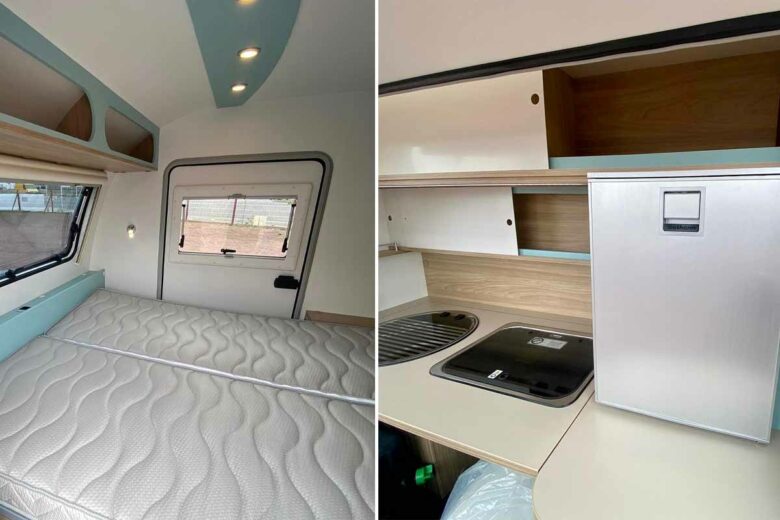 L'intérieur de la mini caravane.