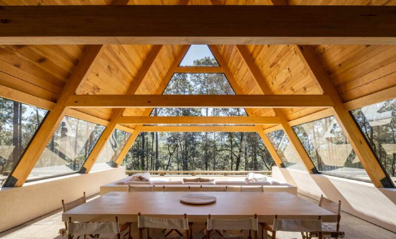 Une maison en A au design et à l'architecture très atypiques.