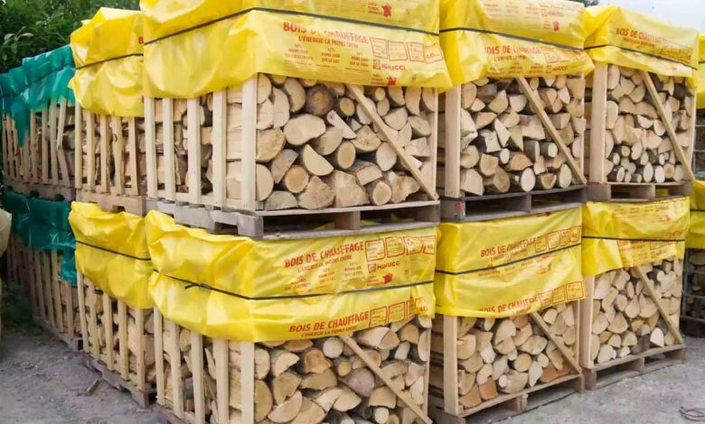 Bois de chauffage bûches de 30 cm Minucci.