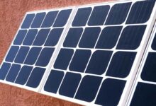 Les panneaux solaires d'Alain, Beemer habitant dans le Rhône.