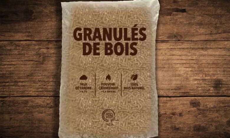 Granulés de bois 100 % issu de forêts locales françaises gérées durablement.