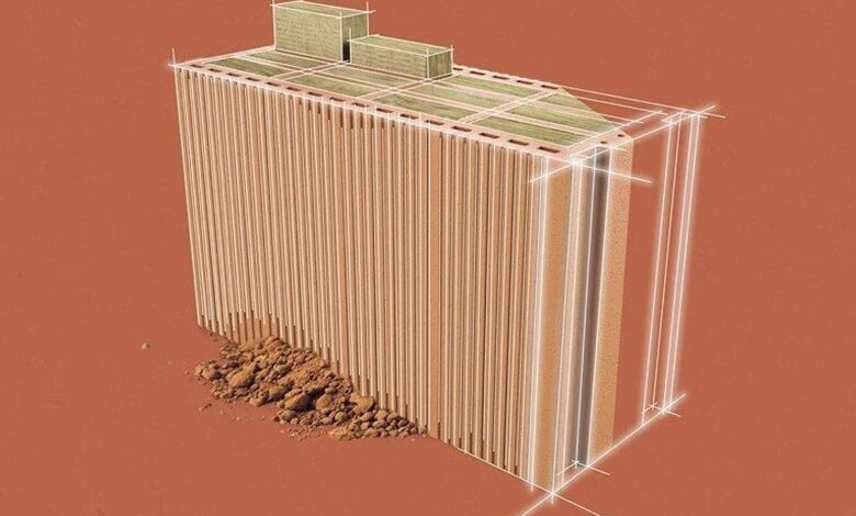 Wienerberger invente l'ISObric, la première brique de construction de 20 cm à isolation intégrée.