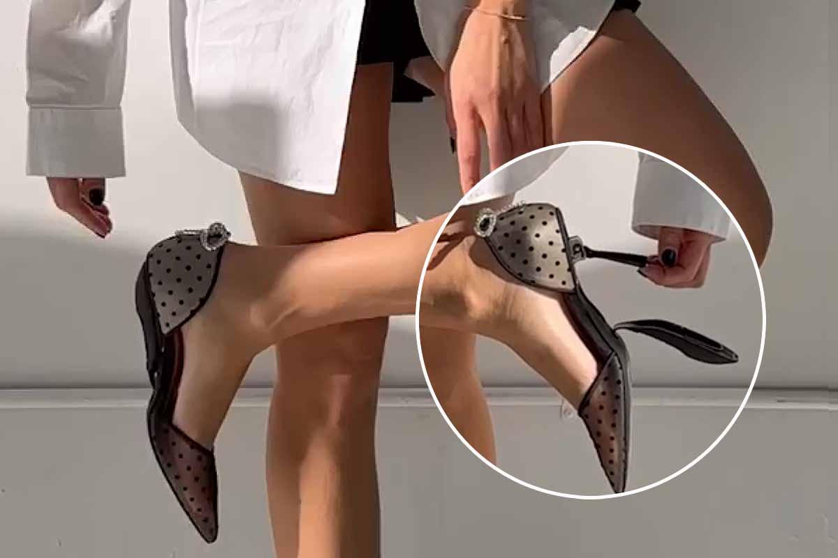 L'invention d'une chaussure au talon escamotable.