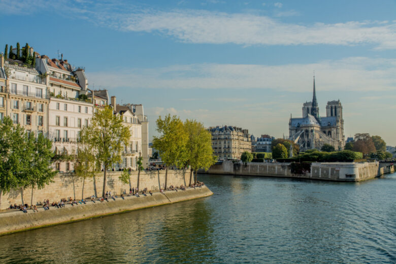 Une méthode écologique pour refroidir les bâtiments publics. 