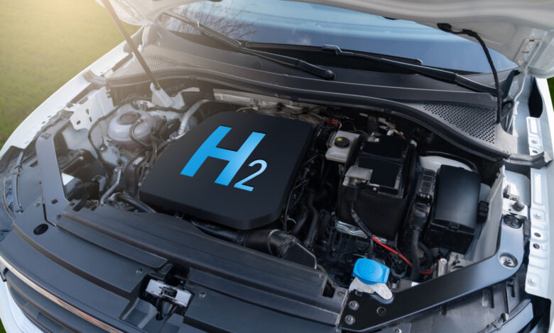 Un moteur de voiture de 2 l qui fonctionne entièrement à l’hydrogène.