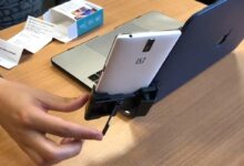 L'invention d'un support ingénieux qui transforme les smartphones en second écran.