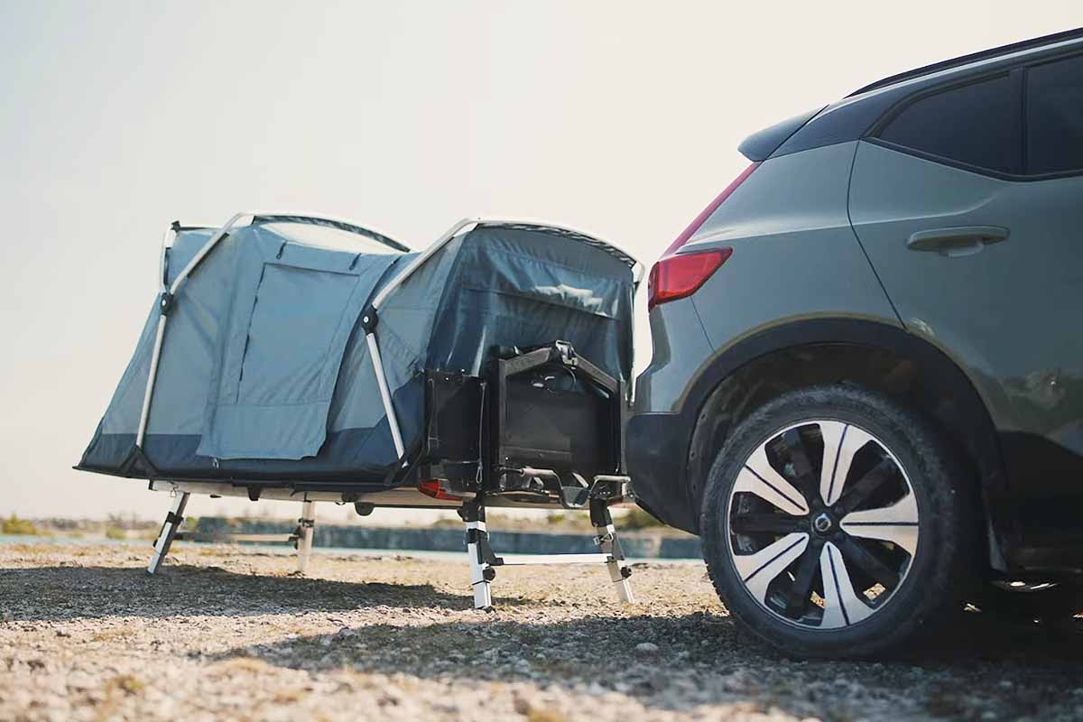 Outset : Thule invente la tente de camping montée sur attelage (comme un  sac à dos) - NeozOne