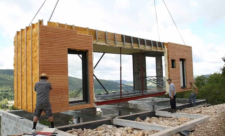 L'entreprise propose, depuis 2016, des habitations et des constructions écologiques et contemporaines.