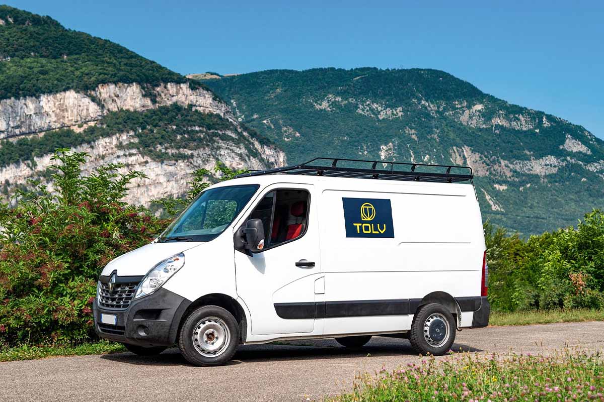 Le Renault Master passe à l'électrique grâce au rétrofit.