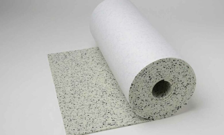 Mousse de polyuréthane insonorisante recouverte d'un support papier