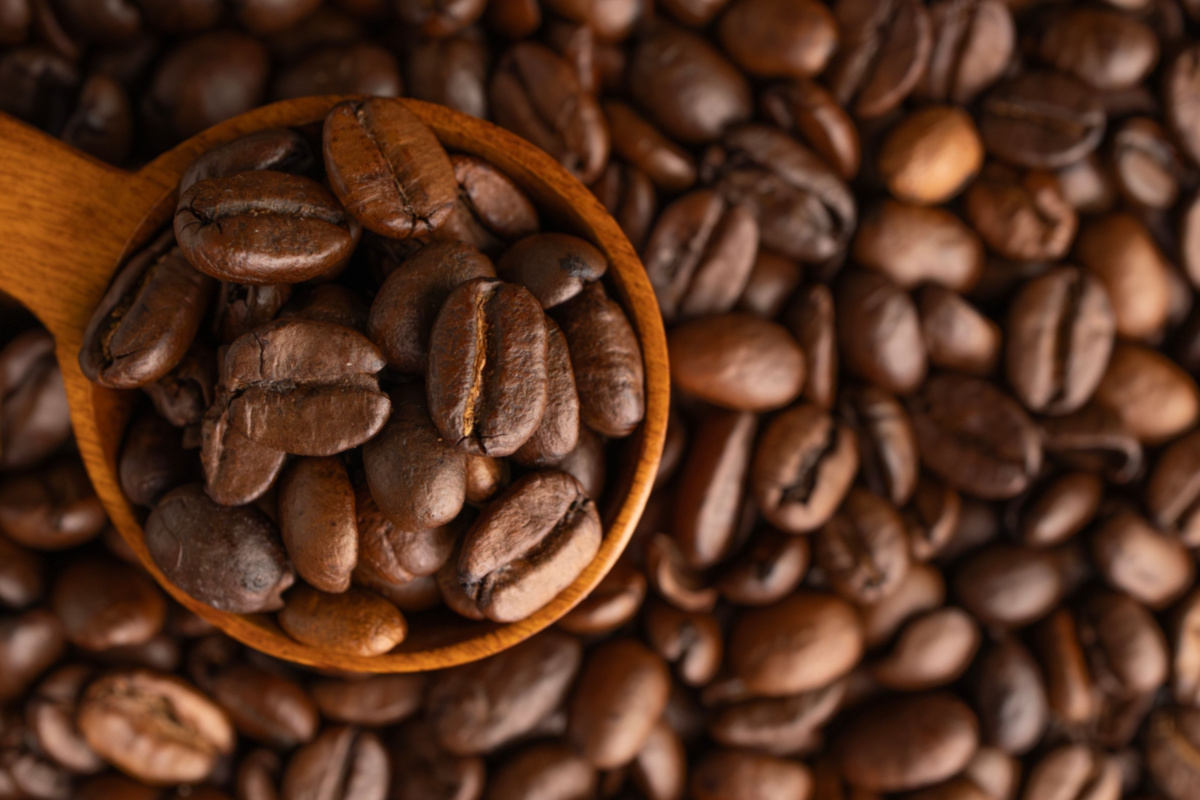 Le café en grain est bien plus économique ET écologique que les dosettes.