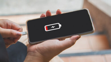 L'utilisation d'un ruban de polypropylène disponible dans le commerce à la place du PET dans une batterie li-ion permettait de réduire l'autodécharge de 70 % et d'augmenter la durée de vie de la batterie de près de 10 %.
