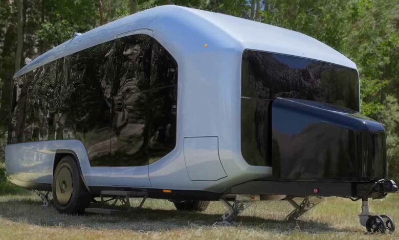 La Pebble Flow, une caravane aux traits futuristes.