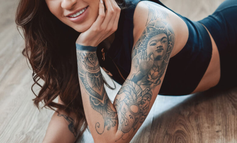 Une machine à tatouer entièrement automatisée.