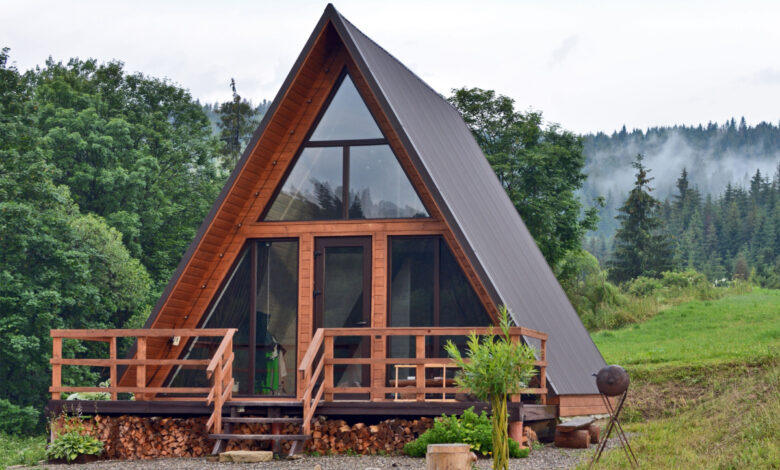 Des kits pour fabriquer soi-même des maisons en A (A-Frame)