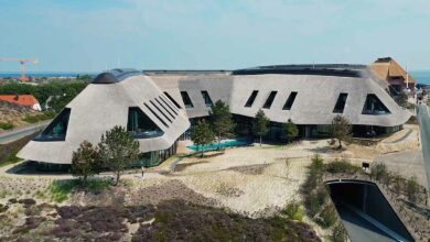 La plus grande toiture en chaume d'Europe est sur l'ile de Sylt.