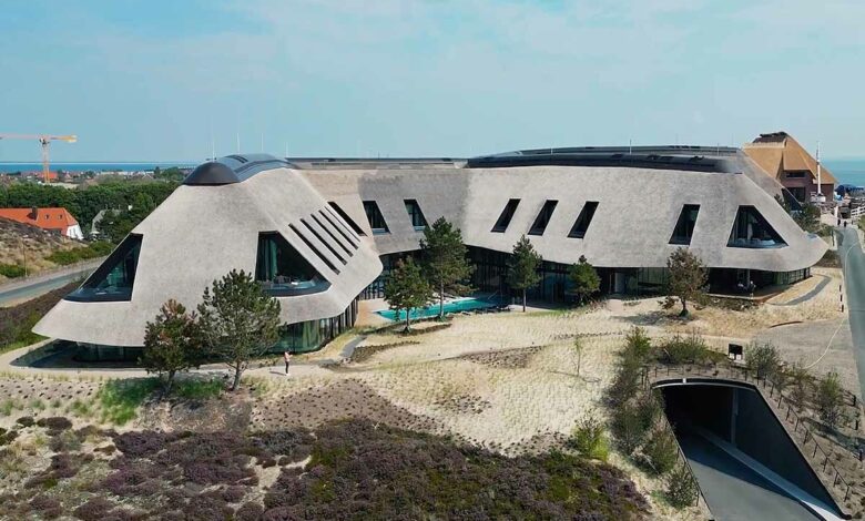 La plus grande toiture en chaume d'Europe est sur l'ile de Sylt.