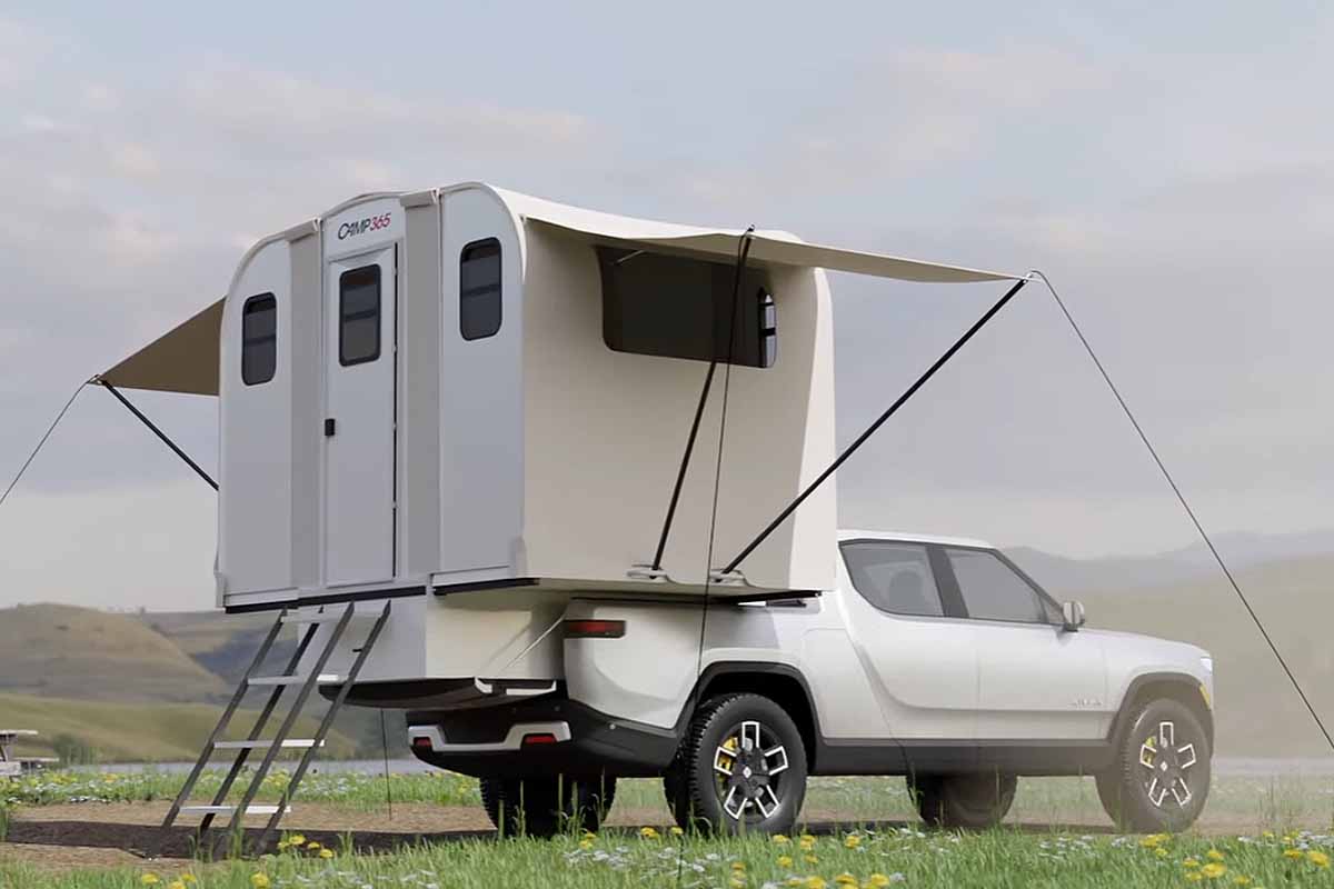 « La première cabine pliante au monde se transforme en quelques minutes. »