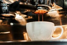 Le café se savoure à toute heure de la journée.